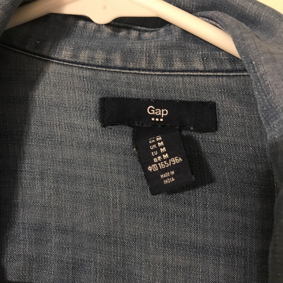 Blue Jean Long Sleeve Shirt Gap Size Medium - Picture 3 of 4
